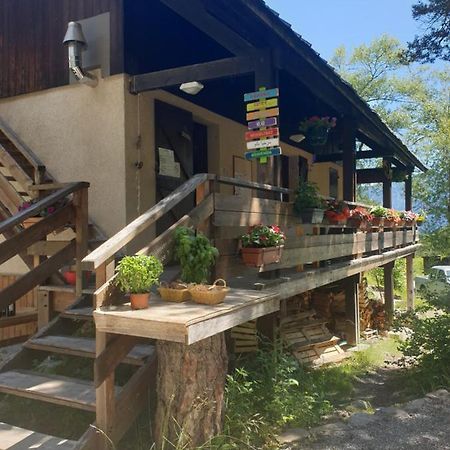 Les Pinees Hotel Chateauroux-les-Alpes ภายนอก รูปภาพ