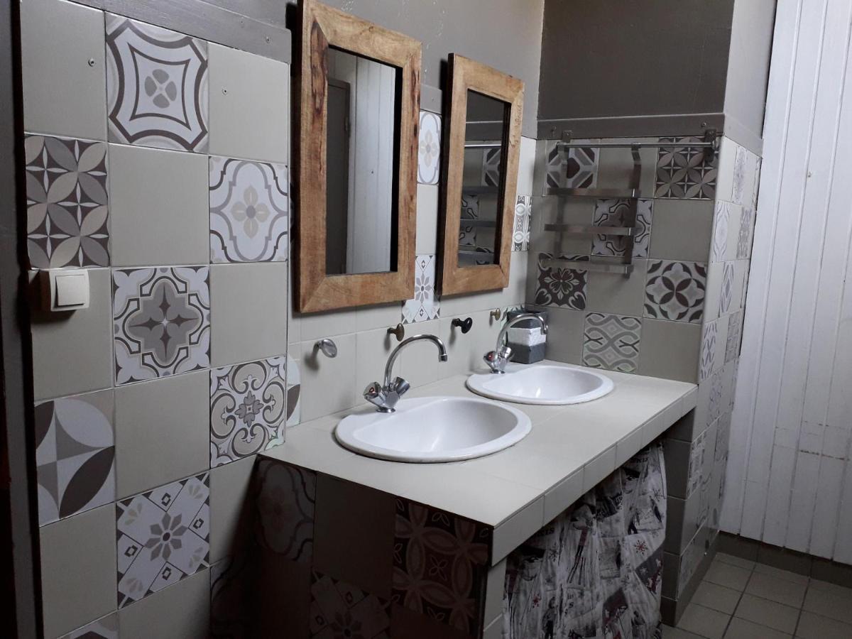 Les Pinees Hotel Chateauroux-les-Alpes ภายนอก รูปภาพ