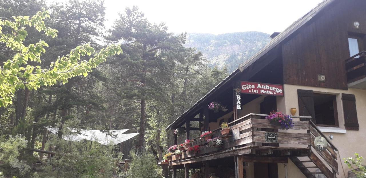 Les Pinees Hotel Chateauroux-les-Alpes ภายนอก รูปภาพ